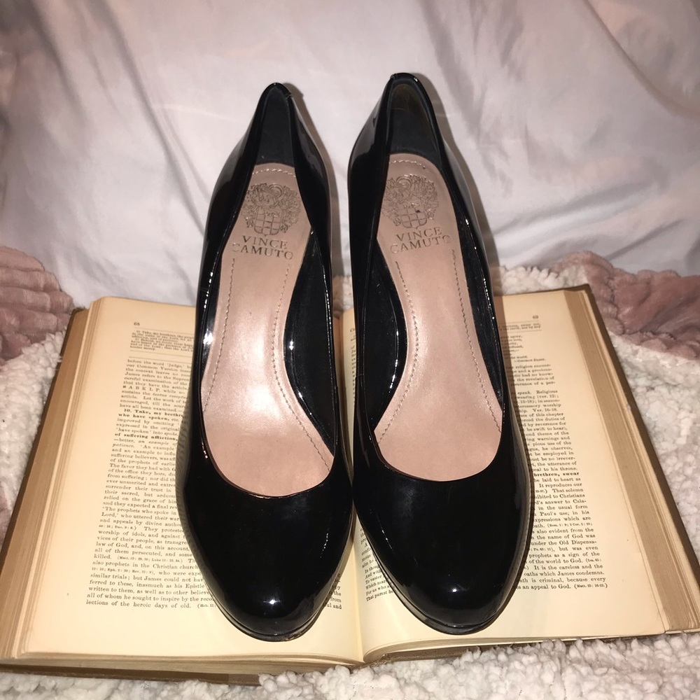 Vince Camuto Black Stilettos